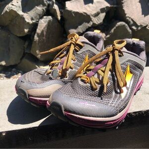 Altra AFW1957F-21 Women's Gray Pink Orange TMP Running Shoes US Size 8